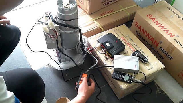 Hướng dẫn lắp bộ điều khiển cửa cuốn tại nhà siêu đơn giản